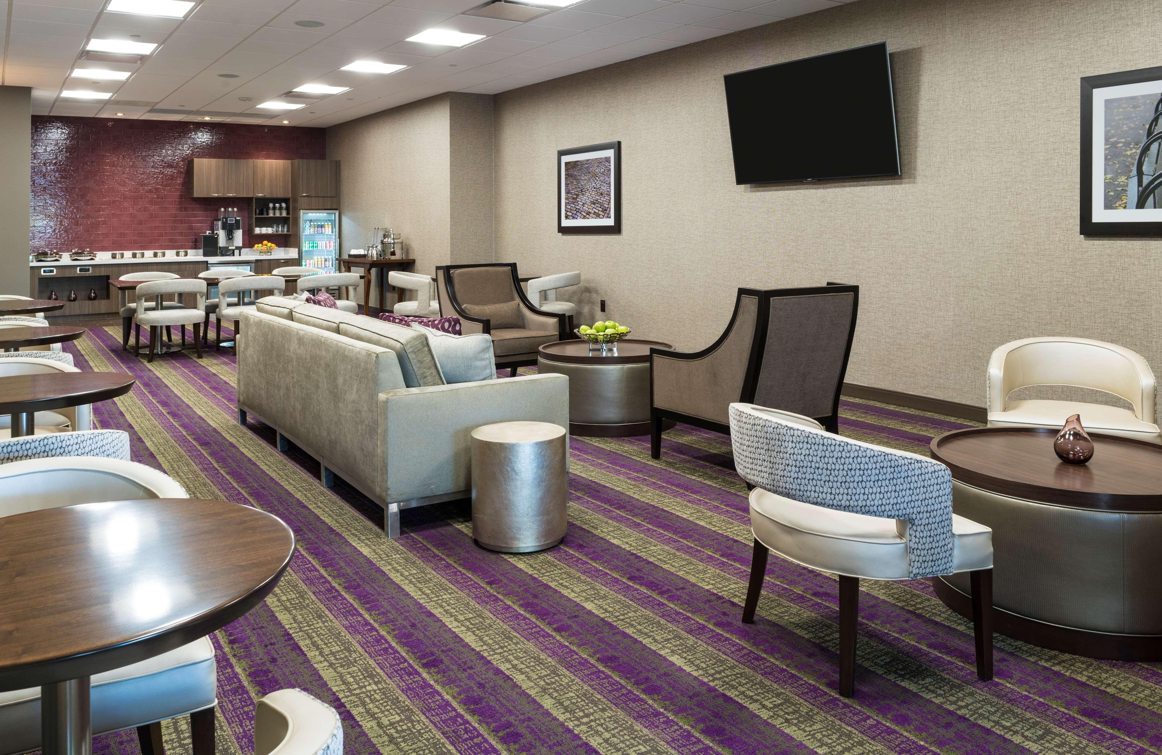 Hilton Washington Dc/rockville & Executive Meeting Center 3*